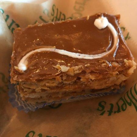 Gilbert's Food Bar and Bakery